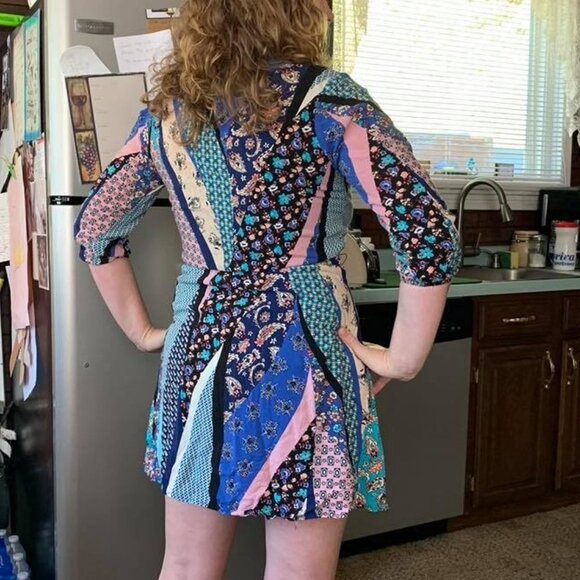 BeBop Boho Patchwork Pattern Floral Paisley Wrap V-Neck Mini Dress WDress14 - Picture 3 of 12